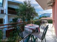 Apartments Filip & Miroslav - Bed and Breakfast Podaca