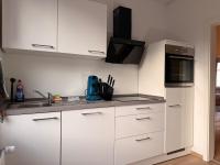 Peaceful & Stylish 2 Bedroom Stay with Garden - B&B Oldenburg