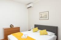 ArtStay Porta Romana Apt, Parking, City Centre - B&B Milan