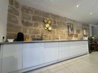 Le Kandinsky, moderne et spacieux - B&B Brive-la-Gaillarde