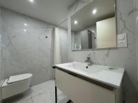 Le Kandinsky, moderne et spacieux - B&B Brive-la-Gaillarde