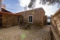 Seaside Stone Retreat - B&B Salamina