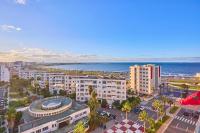 Oceanfront 2BR by Hassan II Mosque - B&B Casablanca