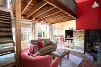 Buttercup Oasis Rustic Cabin Hot Tub and Firepit - Ferienwohnung Leura