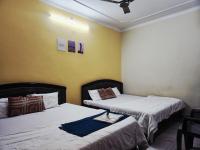 Quadruple Room with Bathroom