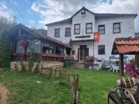 Villla Gezve - B&B Velmevci