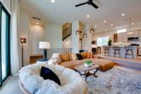 Stylish Townhome 1 mile from Downtown - Ferienwohnung Houston