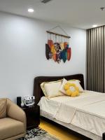 Cozy New Studio Apartment nearby the most dynamic intersection - Chambres d'hôtes Hanoï