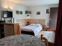Résidence Marmottes - Studio cabine avec place de parking couvert privé MAE-8274 - Chambres d’hôtes Barèges