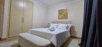 Executive 3 Bedroom Retreat in Secure Foxdale Fast WiFi, Workspace & Family Friendly - Bed and Breakfast Lusaka