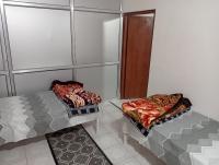 SuryaVinayak Home Stay - 10min walk from Railway station - B&B Ghātsīla