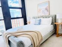 Sydney CBD Stylish 2BR2Bath Condo with Pool Gym -1 - B&B Sídney