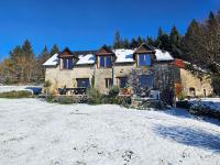 Aux Grandes Rivieres - Ferienwohnung Madranges