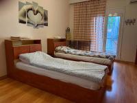 Spacious 2BR Apartment near Ano Poli with 2 Balconies - B&B Salonicco