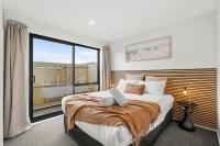 Modern 3 Ensuite CBD with Carpark - walk to Stadium - Ferienwohnung Christchurch