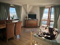 Apartamento con balcón