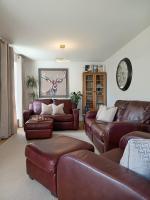 Modern 4 Bed Highland Home - B&B Culloden