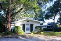 Sea Cottage Apartment - B&B Jekyll Island