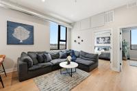 Edgewater Apt with Free Parking Gym Modern Living - B&B Chicago