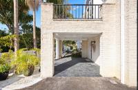 Kowhai Apartment-Ground Floor - Bed and Breakfast Pukekohe East