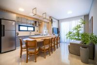Apartamento alto padrão 3 quartos c/piscina - B&B Bombinhas