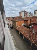 Nice apartment at the center of Vushtrri city - Chambres d'hôtes Mitrovica