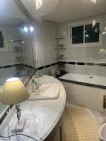 Luxury spacious apartment racine casablanca - B&B Casablanca