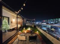 Entire Place, Easy City Access, English-Speaking Host - B&B Gyeongju