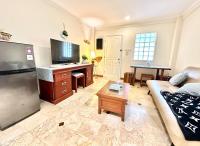 Apartment at Jayakarta Residence 6214 - B&B Seminyak