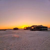 Beach Moments Camp - B&B Aḑ Ḑawī