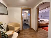 Apartment mit 3 Schlafzimmern und Balkon