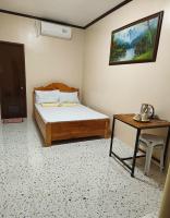 CocoVille Guesthouse Couple Room - B&B Alegria