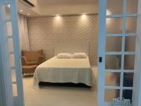 Beachfront Resort 2 Bedrooms 7 Guests - avenida Lúcio Costa - ideal para famílias e grupo de amigos - Chambres d'hôtes Rio de Janeiro