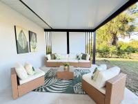 Elegant Cape Coral Retreat Sleeps 8 - Bed and Breakfast Cape Coral