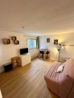 Studio au calme proche du centre de barcelonette - B&B Barcelonnette