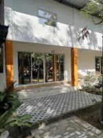 Leopoldos Resort and Kampsite - Bed and Breakfast Santa Cruz