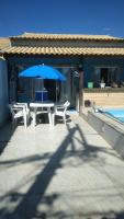 Casa de temporada - Condomínio em Unamar - 03 min da praia a pé - B&B Cabo Frio