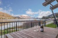 Marina Views - Apt 207 opposite the lake front - B&B Distretto di Queenstown