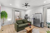 Studio Apt. Near Alamo Drafthouse, SLU & Downtown - B&B Saint Louis