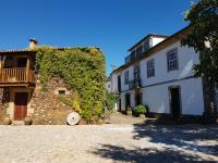 Casa de Baixo - Nature Hotel - Bed and Breakfast Alvoco das Várzeas