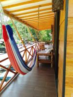 Domi Hostel - Ferienwohnung Dominical