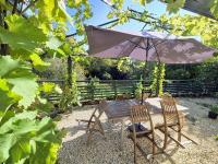 Le Pont Bas bord de rivière proche Puy du Fou - B&B Mortagne-sur-Sèvre