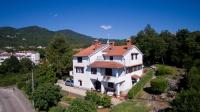 Appartamento Familiare con Balcone e Vista Mare