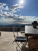 Kriari forest & sea view luxury cottage - B&B Póroi