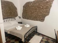 Deluxe Room (1 adult + 1 child)