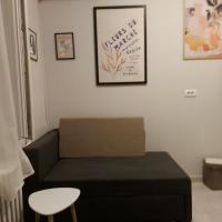 Centrocentro with balcony - B&B Novi Sad