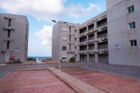 Sea Front Zen Chalet Families Only - B&B Marsa Matruh