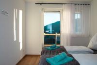 Appartamento con 2 Camere da Letto e con Vista Montagna