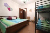 Vierbettzimmer mit Gemeinschaftsbad