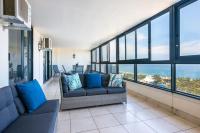Gorgeous 172 Spinnaker Two Bed with Sea Views - Ferienwohnung Durban
